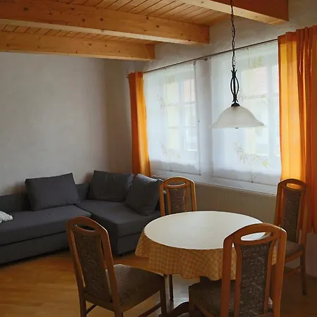 Am Hohennauener Apartamento *