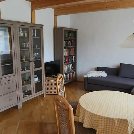 Am Hohennauener Apartamento *